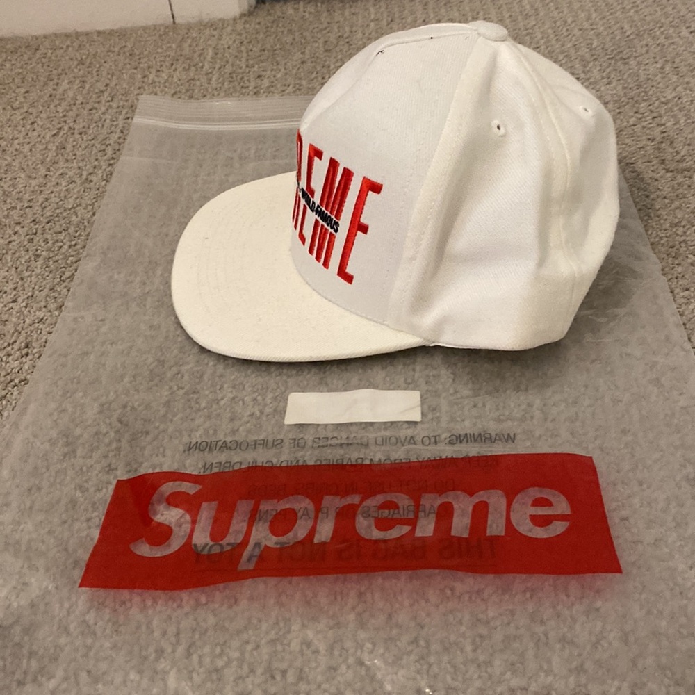 Supreme hat - Picture 3 of 3